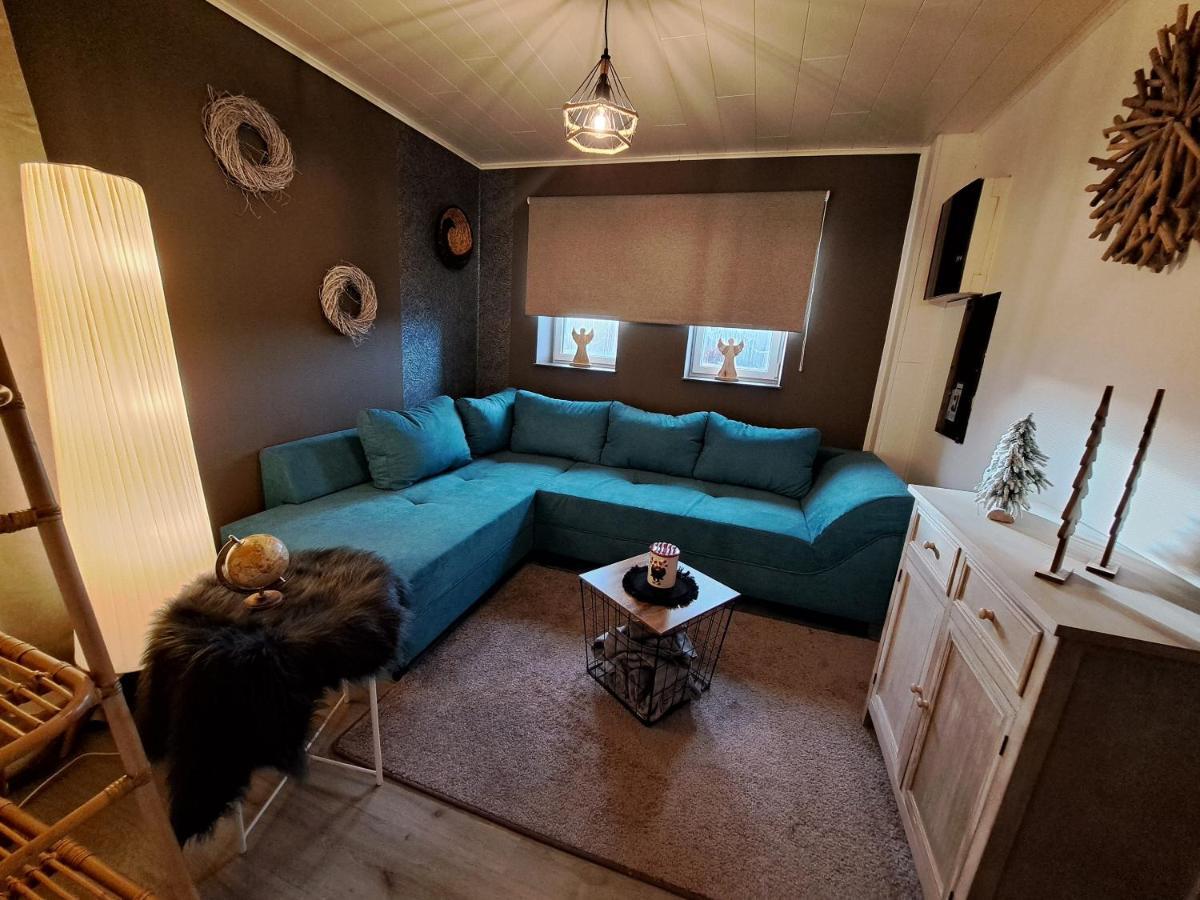 Aux Champs Des Cloches Apartment Houffalize Bagian luar foto